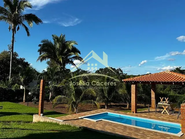 Casa com 1700m² 3 quartos e 4 banheiros, à venda, no bairro acorizal em Acorizal