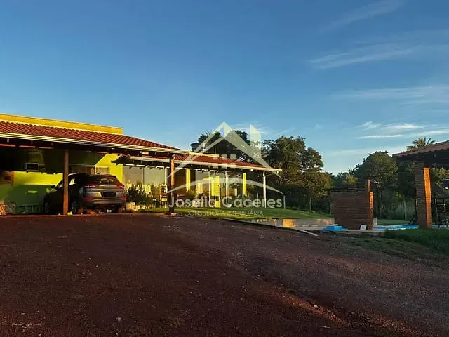 Casa com 1700m² 3 quartos e 4 banheiros, à venda, no bairro acorizal em Acorizal