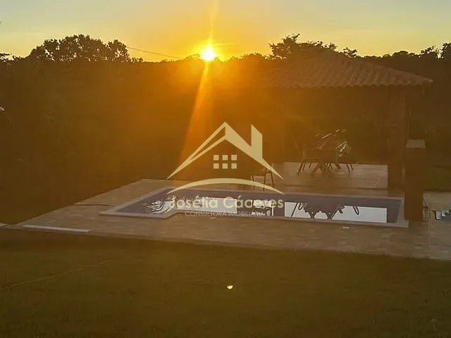 Casa com 1700m² 3 quartos e 4 banheiros, à venda, no bairro acorizal em Acorizal