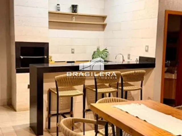 Casa 3 quartos e 4 banheiros, à venda, no bairro Jardim Atlântico em Goiânia