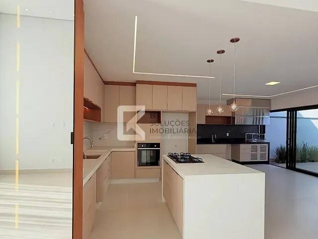 Casa com 307m² 3 quartos e 5 banheiros, à venda, no bairro Caldeira em Indaiatuba