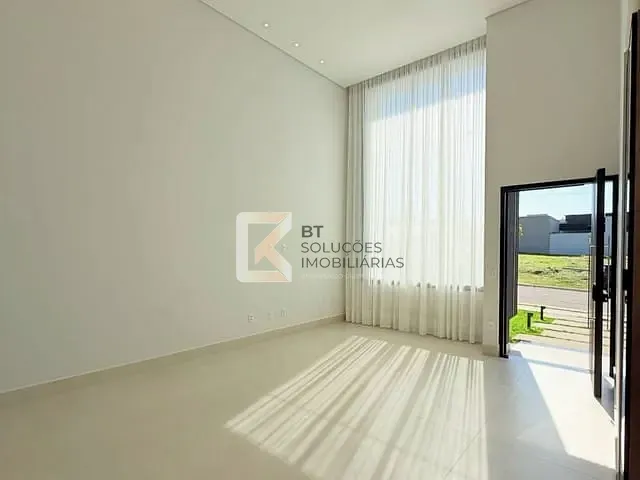 Casa com 307m² 3 quartos e 5 banheiros, à venda, no bairro Caldeira em Indaiatuba