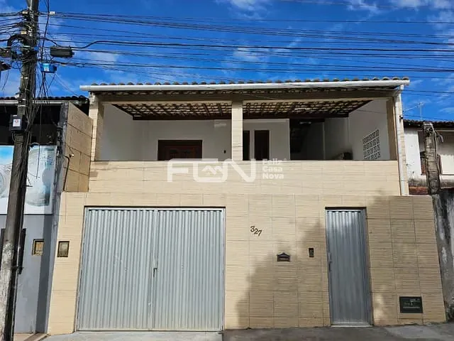 Casa com 140m² 2 quartos e 3 banheiros, à venda, no bairro Alto da Bela Vista em Camaçari