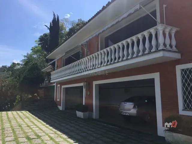 Casa com 5477m², à venda, no bairro Quitandinha em Petrópolis