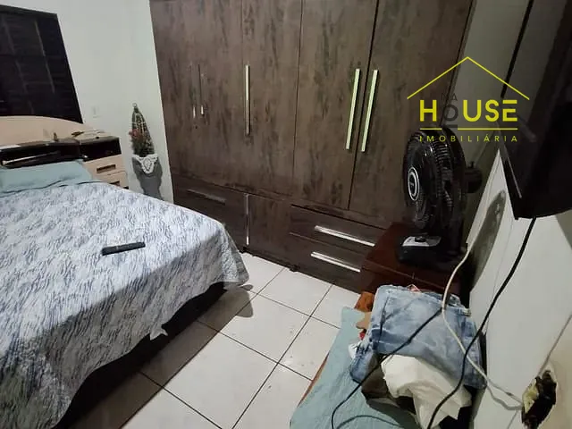Casa com 360m² 2 quartos e 1 banheiro, à venda, no bairro Pozzobon em Votuporanga