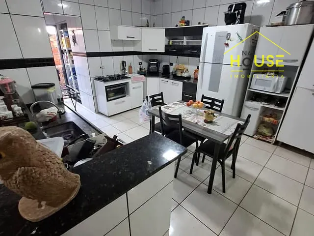 Casa com 360m² 2 quartos e 1 banheiro, à venda, no bairro Pozzobon em Votuporanga