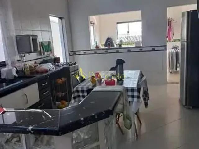Casa com 200m² 4 quartos e 3 banheiros, à venda, no bairro Chácara São Silvestre em Taubaté