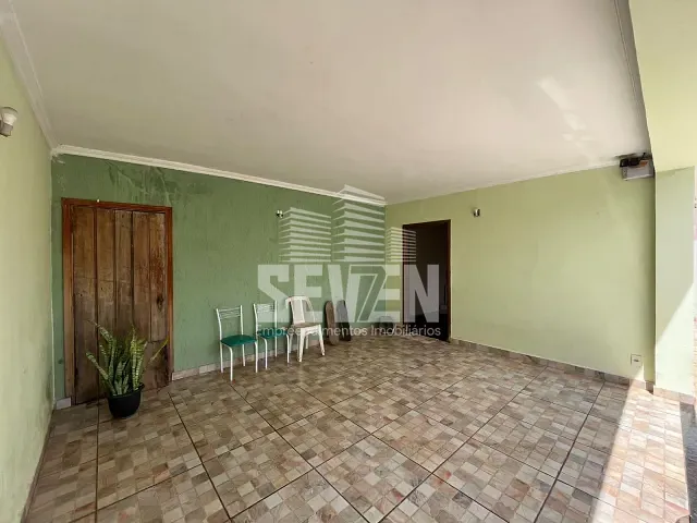 Casa 2 quartos e 3 banheiros, à venda, no bairro Parque Alto Sumaré em Bauru