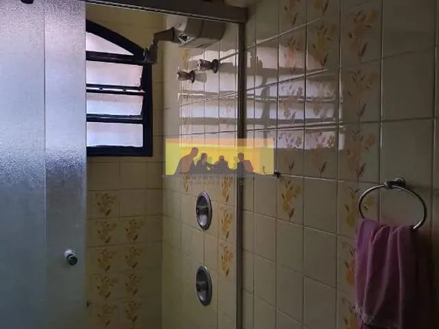 Casa com 433m² 4 quartos e 4 banheiros, à venda, no bairro Cidade Universitária em Campinas