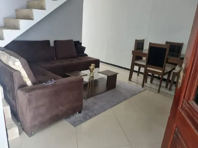Casa com 126m² 1 quarto e 2 banheiros, à venda, no bairro Parque Julião Nogueira em Campos dos Goytacazes