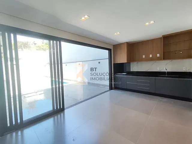 Casa com 348m² 3 quartos e 4 banheiros, à venda, no bairro Jardim Panorama em Indaiatuba