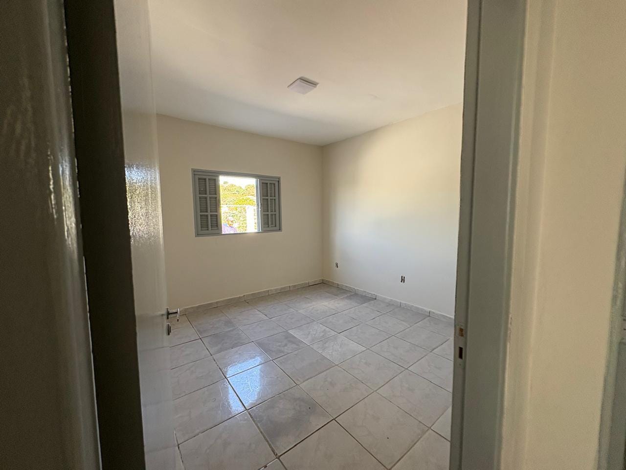 Casa para alugar com 2 quartos, 100m² - Foto 7