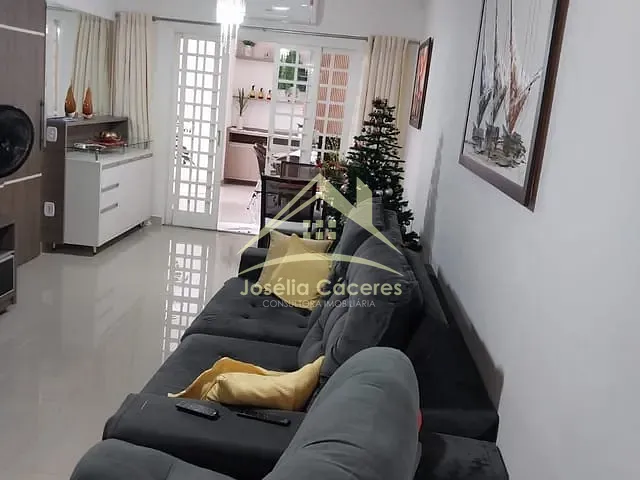 Casa 3 quartos e 3 banheiros, à venda, no bairro Jardim Imperial em Cuiabá