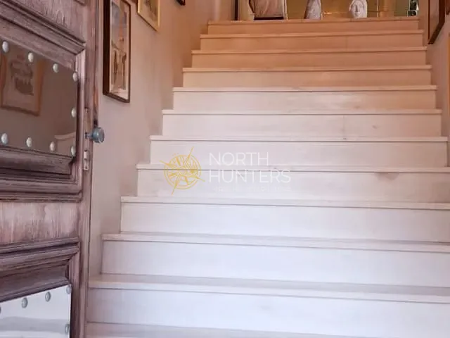 Casa com 547m² 5 quartos e 3 banheiros, à venda, no bairro Saguaçu em Joinville