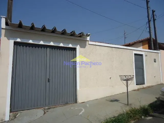 Casa com 220m² 2 quartos e 1 banheiro, à venda, no bairro Maria Amélia em Capivari