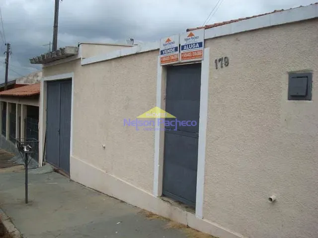 Casa com 220m² 2 quartos e 1 banheiro, à venda, no bairro Maria Amélia em Capivari