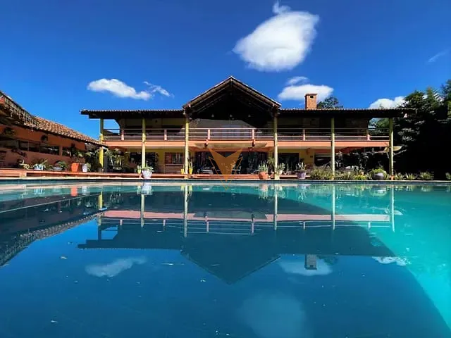 Casa com 3783m² 5 quartos e 9 banheiros, à venda, no bairro Jardim Mediterrâneo em Cotia