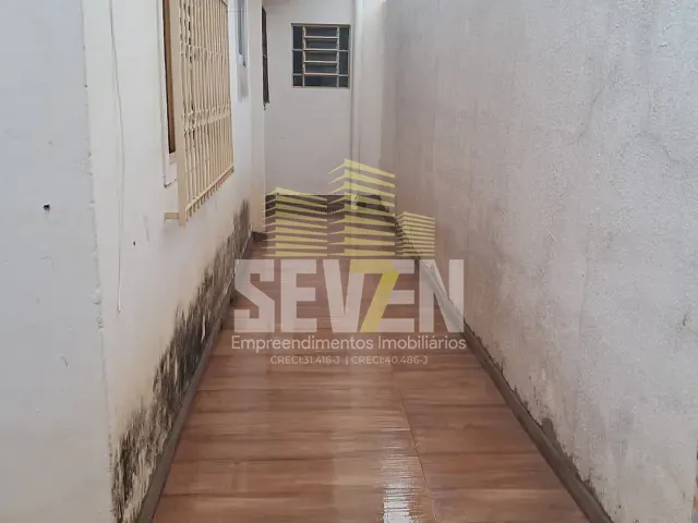Casa com 252m² 5 quartos e 4 banheiros, à venda, no bairro Jardim Petrópolis em Bauru