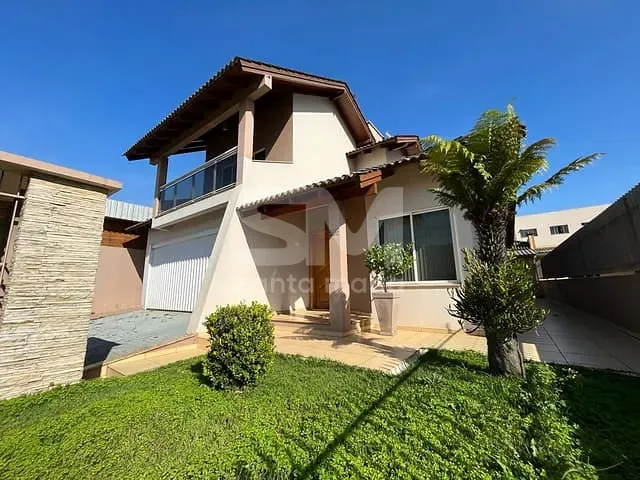Casa com 420m² 3 quartos e 3 banheiros, à venda, no bairro Efapi em Chapecó