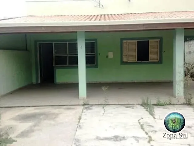 Casa com 183m² 3 quartos e 2 banheiros, à venda, no bairro Vossoroca em Votorantim