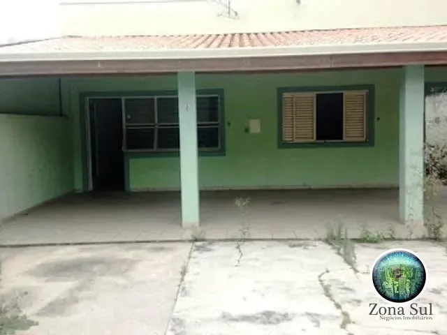 Casa com 183m² 3 quartos e 2 banheiros, à venda, no bairro Vossoroca em Votorantim