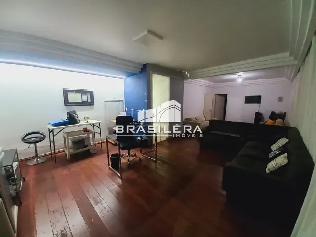 Casa com 540m² 5 quartos e 7 banheiros, à venda, no bairro Jardim América em Goiânia