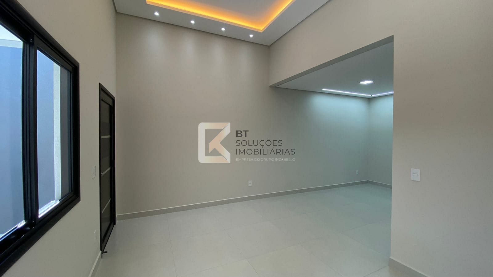 Casa à venda com 3 quartos, 115m² - Foto 7