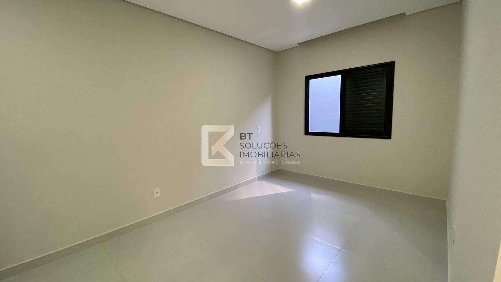Casa à venda com 3 quartos, 115m² - Foto 16