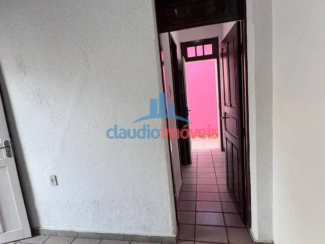 Casa com 224m² 3 quartos e 2 banheiros, à venda, no bairro Centro em Barra Mansa
