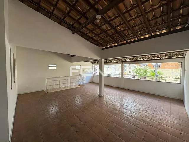 Casa 4 quartos e 2 banheiros, à venda, no bairro Bela Vista em Camaçari