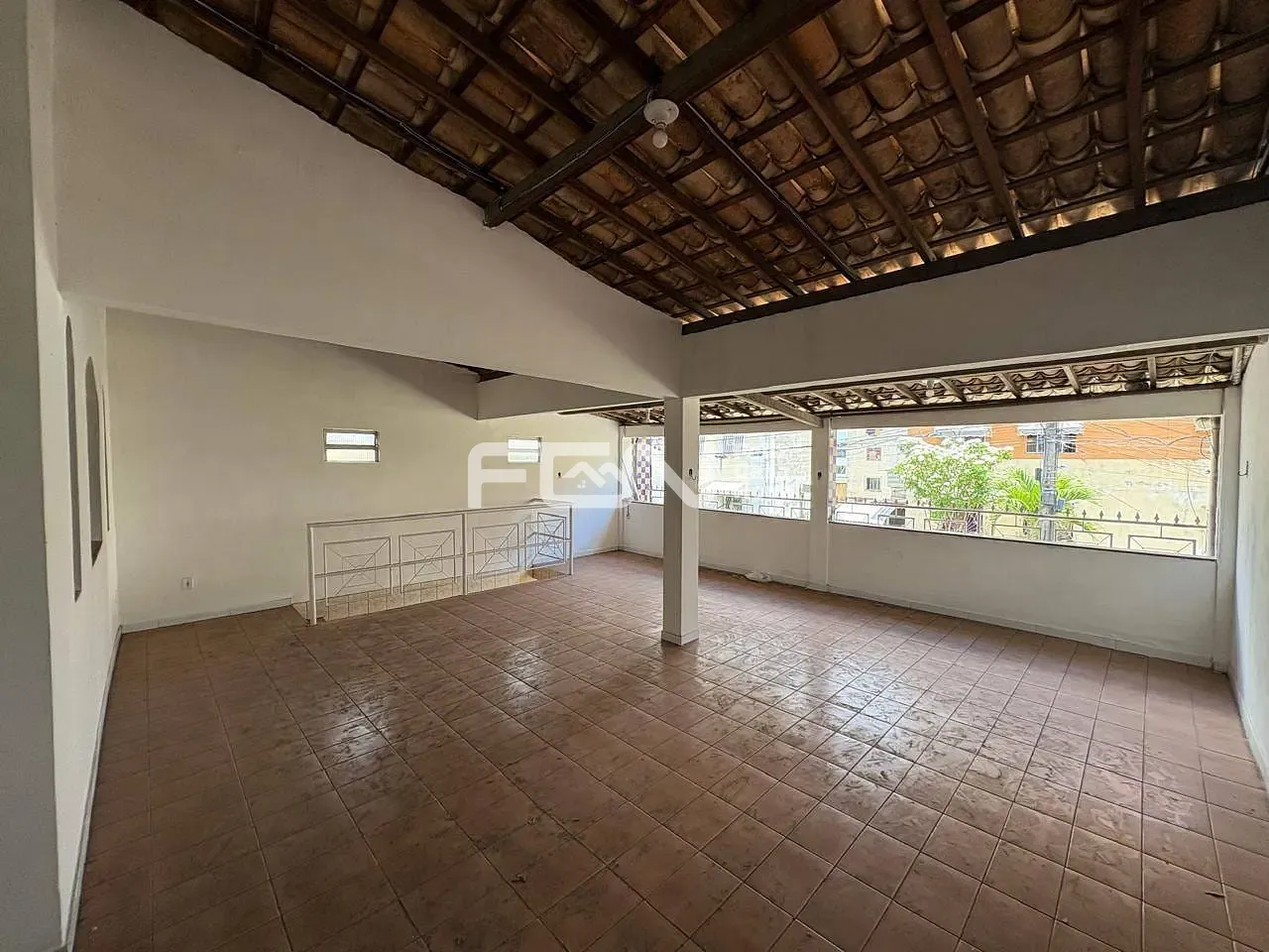 Casa, 4 quartos, 180 m² - Foto 2