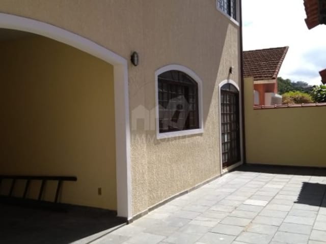 Casa com 400m² 2 quartos e 1 banheiro, à venda, no bairro Saldanha Marinho em Petrópolis