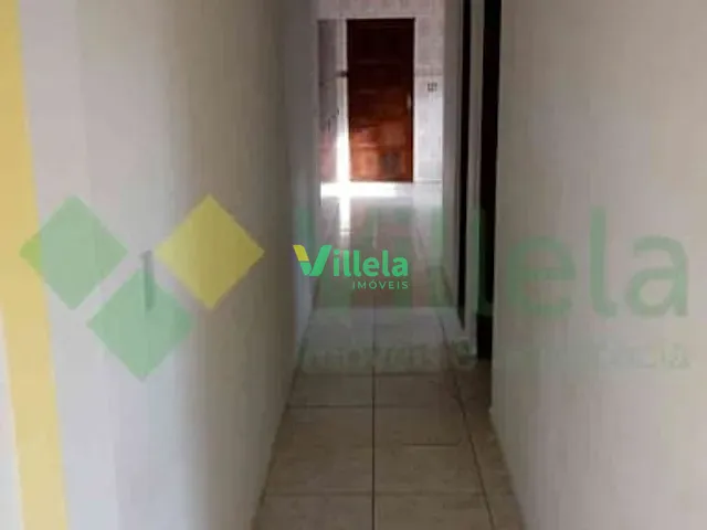 Casa à venda, no bairro Jardim América em Itaquaquecetuba