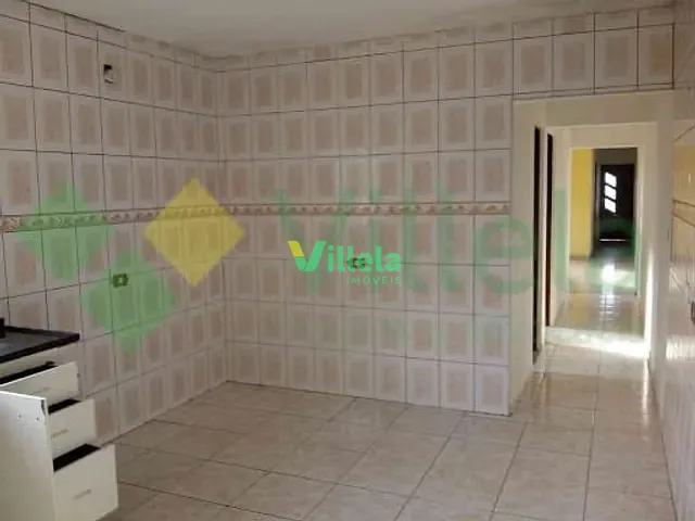 Casa à venda, no bairro Jardim América em Itaquaquecetuba