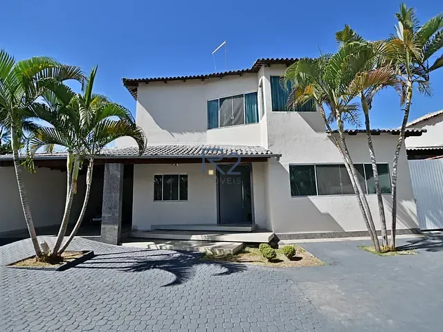 Casa com 800m² 4 quartos e 5 banheiros, à venda, no bairro Setor Habitacional Arniqueira (águas Claras) em Brasília