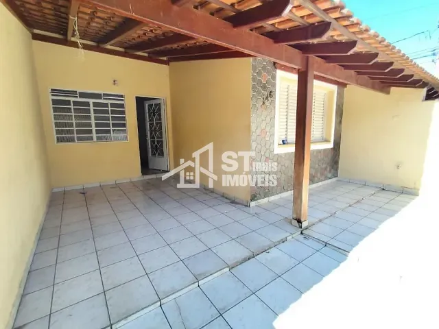 Casa com 100m² 2 quartos e 2 banheiros, para alugar, no bairro Lt João Teixeira Fi em Andradas