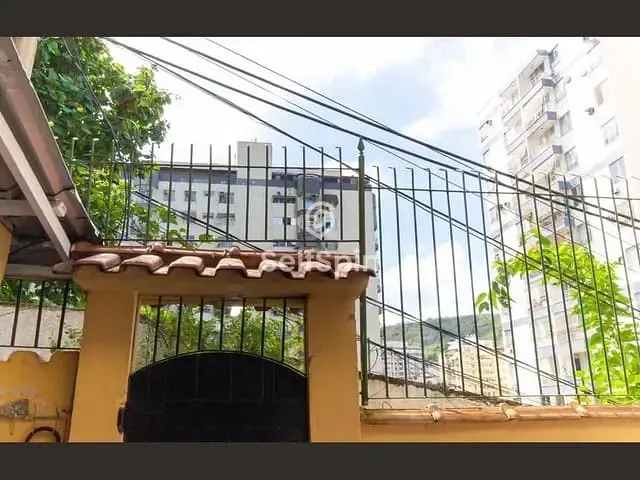 Casa 2 quartos e 1 banheiro, para alugar, no bairro Santa Rosa em Niterói