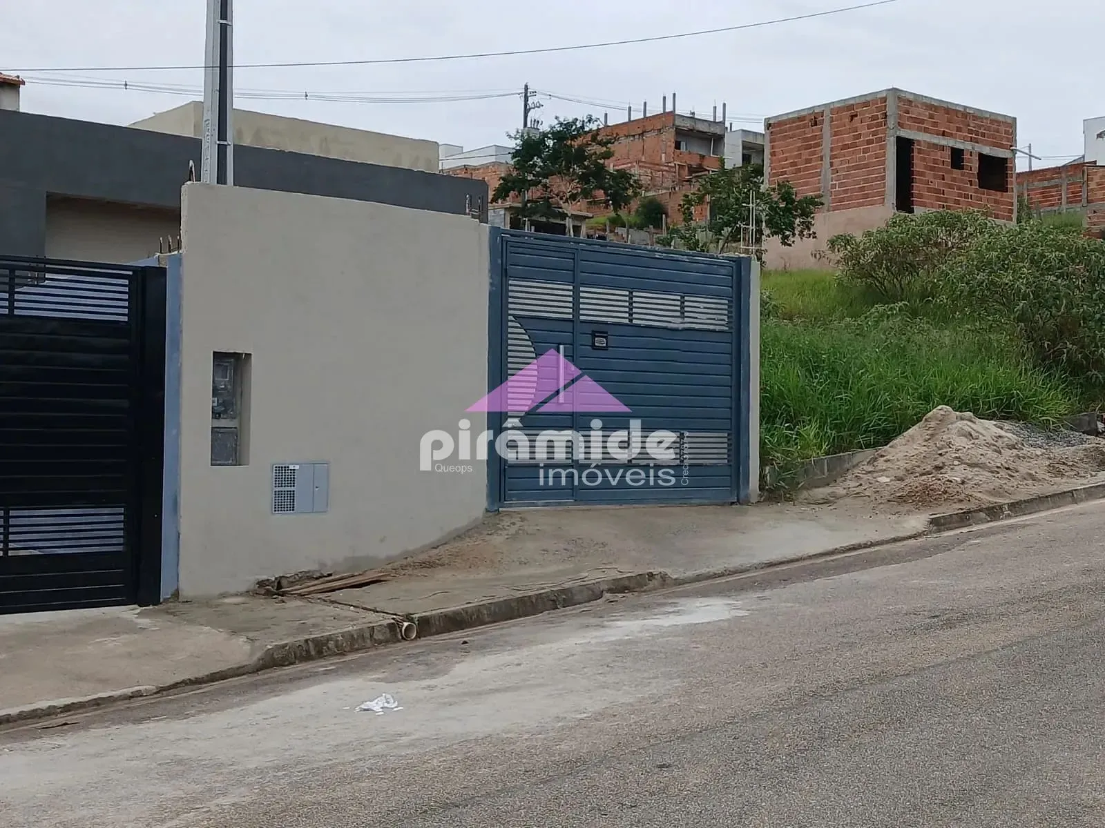 Casa, 2 quartos, 64 m² - Foto 1