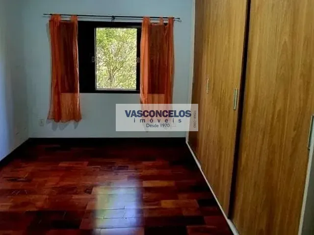 Casa com 253m² 5 quartos e 4 banheiros, à venda, no bairro Urbanova em São José dos Campos