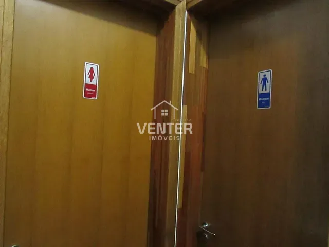 Casa com 465m², à venda, no bairro Piracangaguá em Taubaté