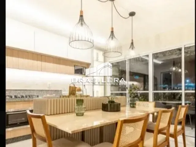 Casa 3 quartos e 3 banheiros, à venda, no bairro Jardins Frankfurt em Senador Canedo