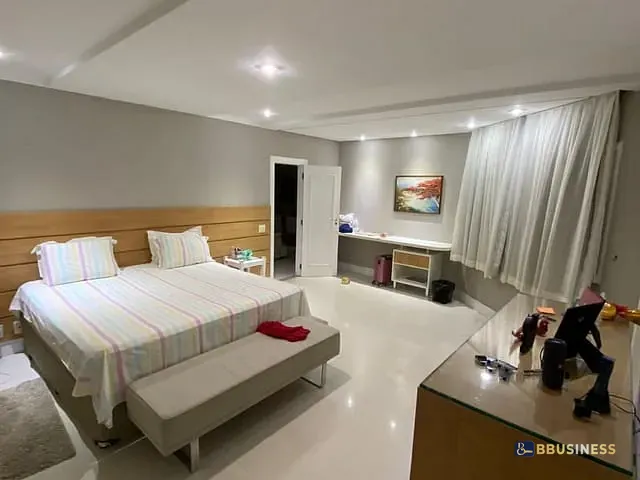 Casa 4 quartos e 7 banheiros, à venda, no bairro Bosque das Acácias em Campos dos Goytacazes