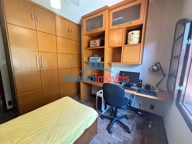 Casa com 360m² 4 quartos e 6 banheiros, à venda, no bairro Nossa Senhora de Fátima em Barra Mansa