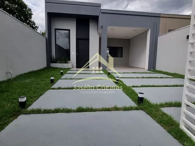 Casa com 225m² 3 quartos e 2 banheiros, à venda, no bairro Recanto dos Pássaros em Cuiabá