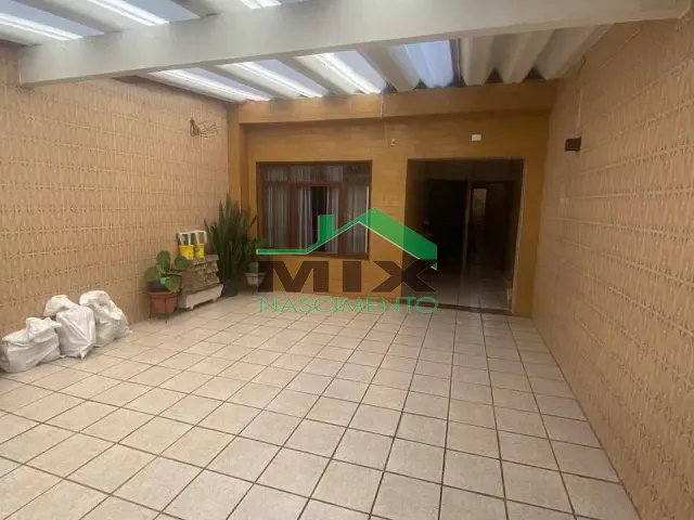 Casa com 125m² 2 quartos e 2 banheiros, à venda, no bairro Vila Liviero em São Paulo