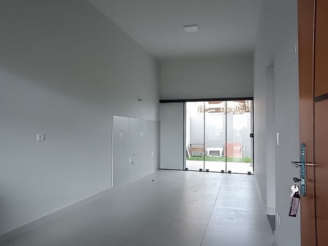 Casa com 126m² 2 quartos e 2 banheiros, à venda, no bairro Jardim Parana em Cambé