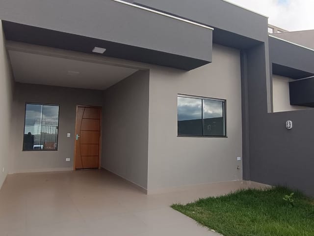 Casa com 126m² 2 quartos e 2 banheiros, à venda, no bairro Jardim Parana em Cambé