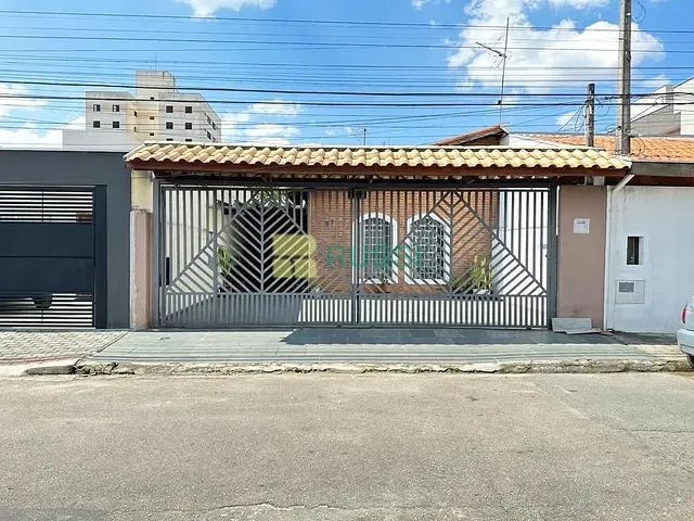 Casa com 188m² 4 quartos e 2 banheiros, à venda, no bairro Jardim das Indústrias em São José dos Campos