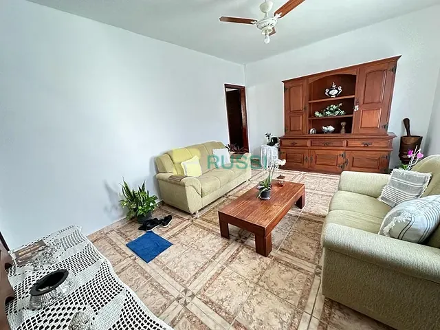 Casa com 188m² 4 quartos e 2 banheiros, à venda, no bairro Jardim das Indústrias em São José dos Campos