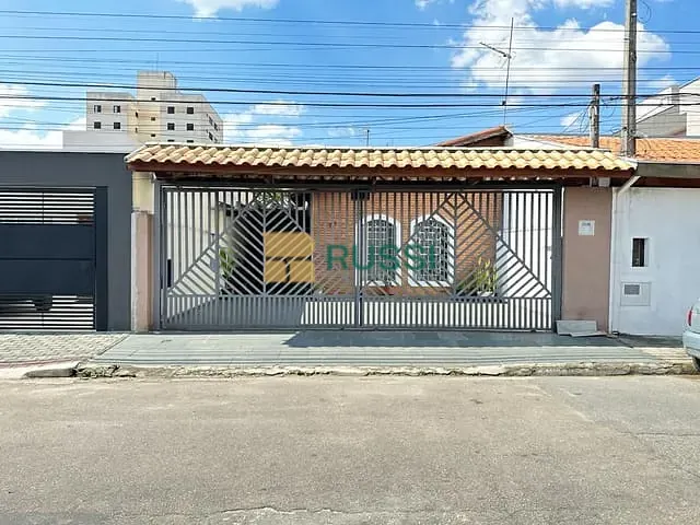 Casa com 188m² 4 quartos e 2 banheiros, à venda, no bairro Jardim das Indústrias em São José dos Campos
